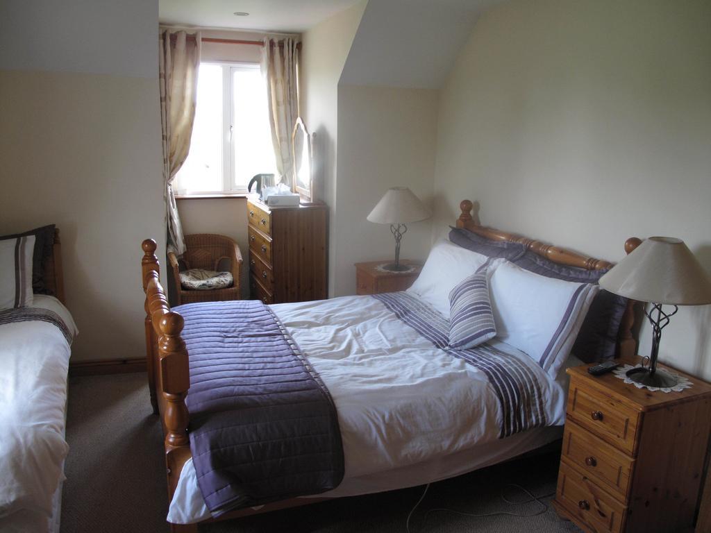Glencove Bed & Breakfast Ennis Oda fotoğraf